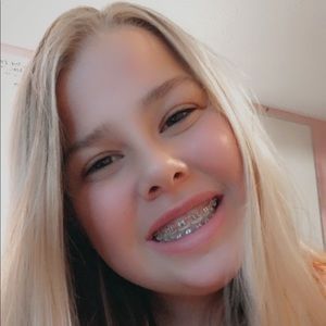 Meet your Posher, Hailey